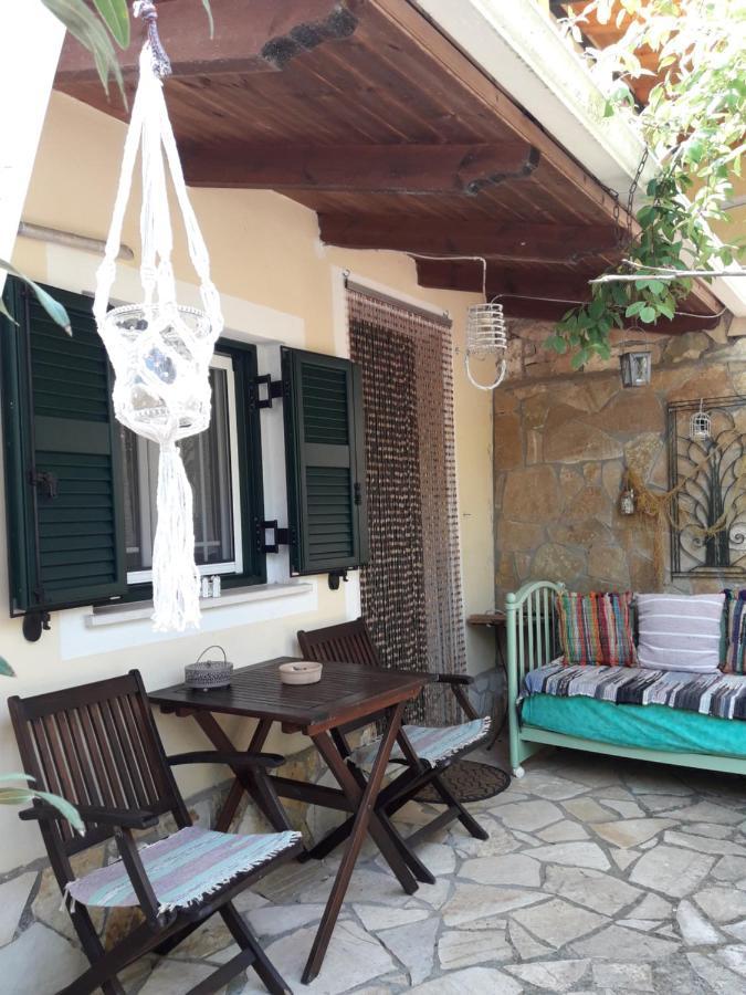 Apartament Casa Natasa Oziás Zewnętrze zdjęcie